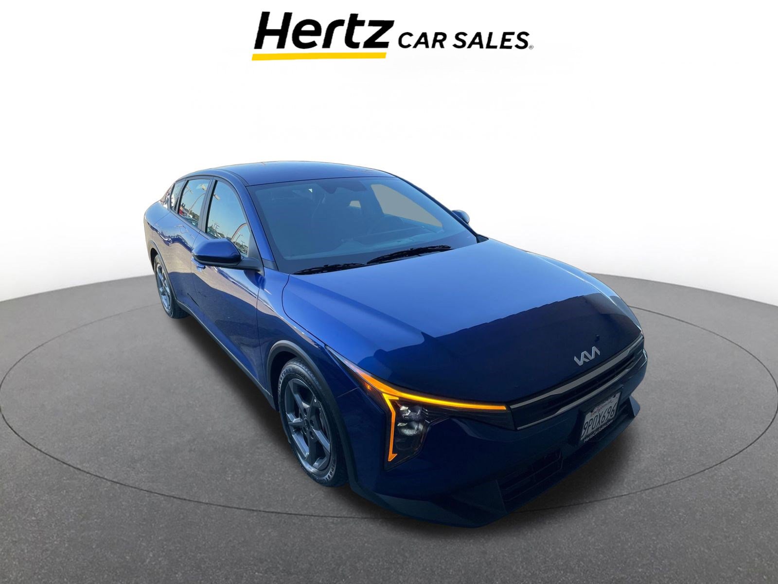 Used 2025 Kia K4 LXS image 1