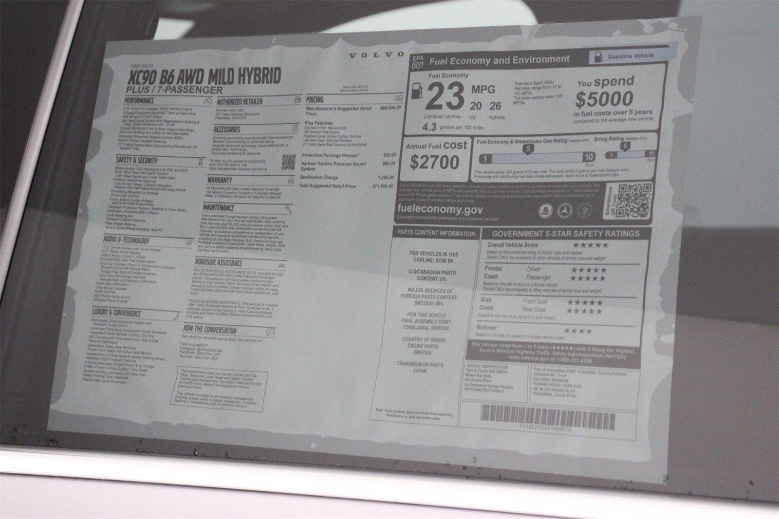 New 2026 Volvo XC90 B6 Plus w/ Protection Package Premier image 18