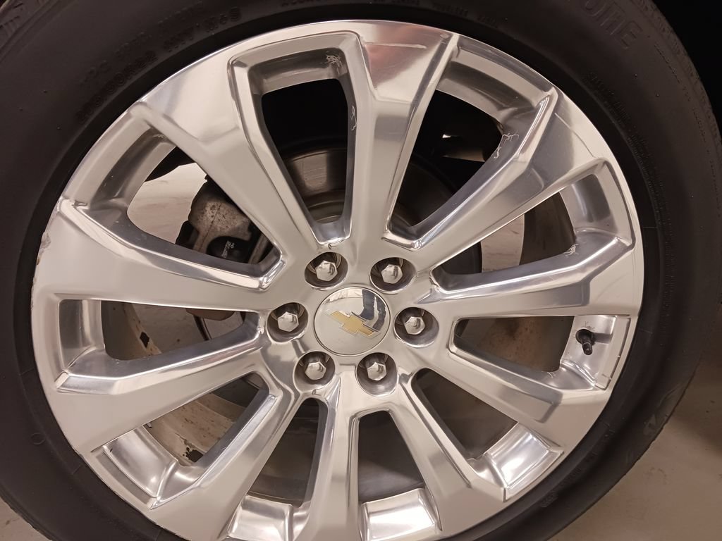 Used 2020 Chevrolet Silverado 1500 High Country AWD/4WD image 28
