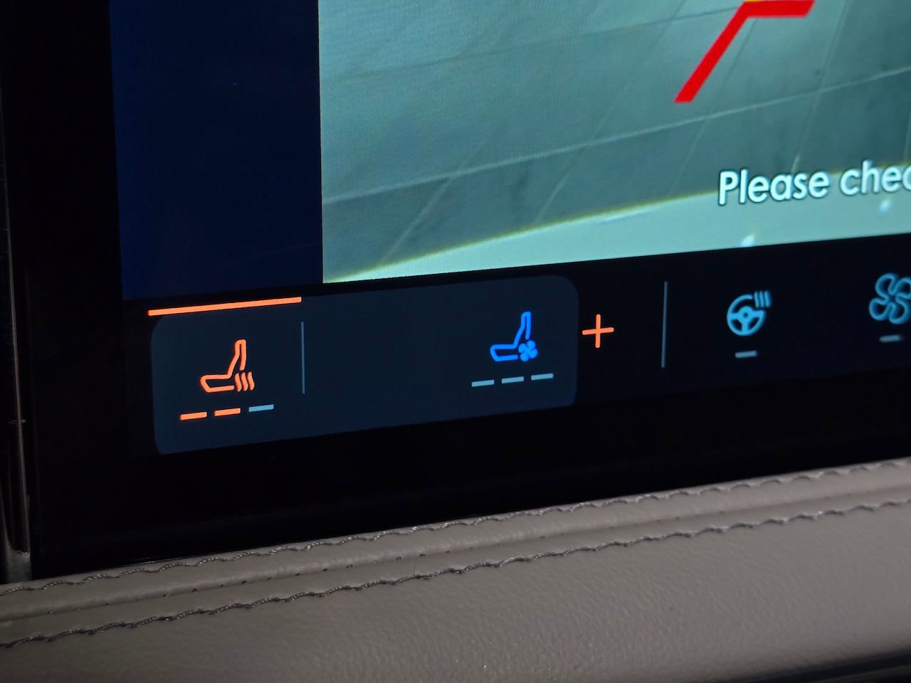 New 2026 Lincoln Corsair Reserve image 22