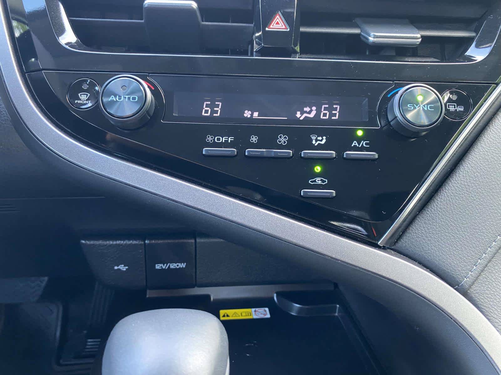 Used 2024 Toyota Camry XLE w/ Cold Weather Package AWD/4WD image 18