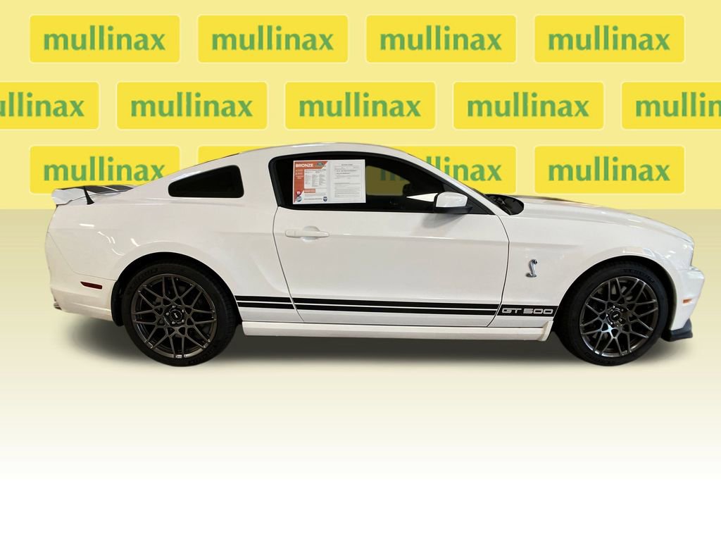 Used 2013 Ford Mustang Shelby GT500 image 2