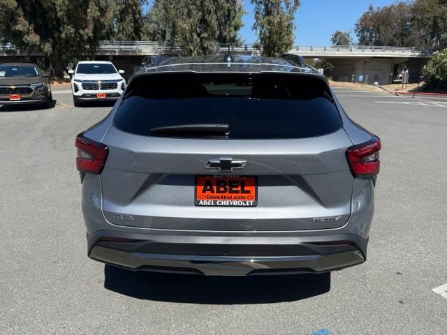 New 2026 Chevrolet Trax ACTIV w/ Sunroof Package FWD image 7