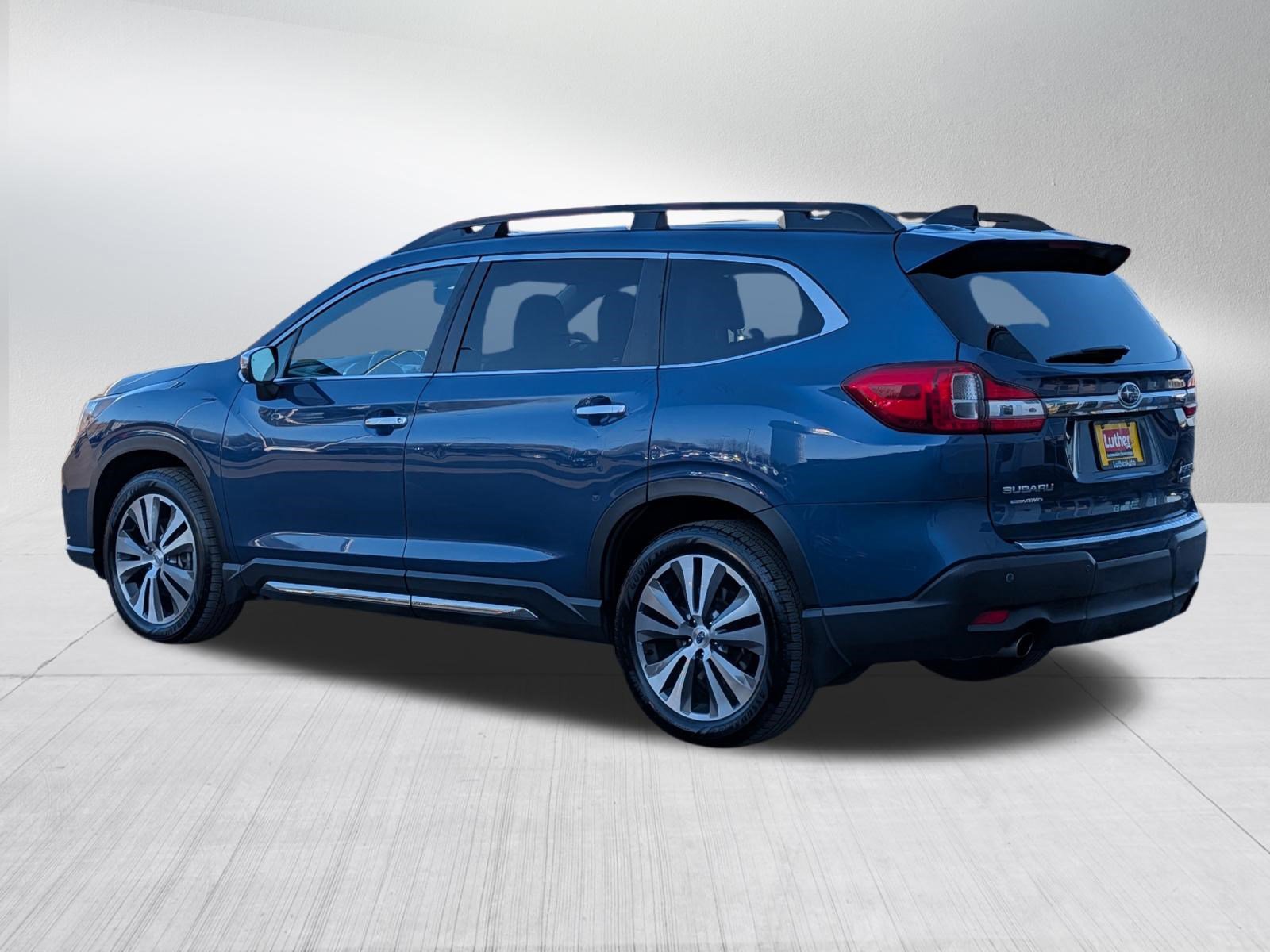 Used 2022 Subaru Ascent Touring image 5