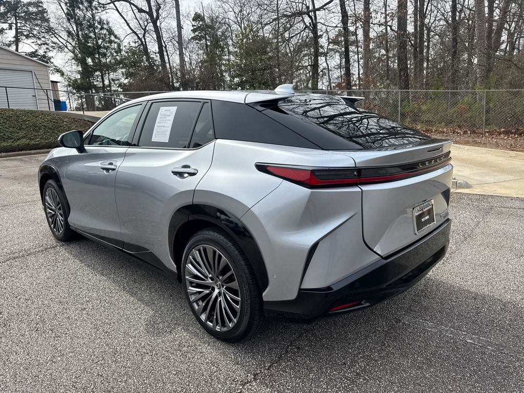Used 2023 Lexus RZ 450e Premium w/ Accessory Package (2T) image 5