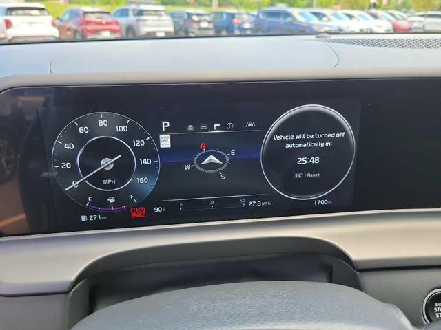 Certified 2026 Kia Seltos SX w/ SX Sunroof Package AWD/4WD image 27
