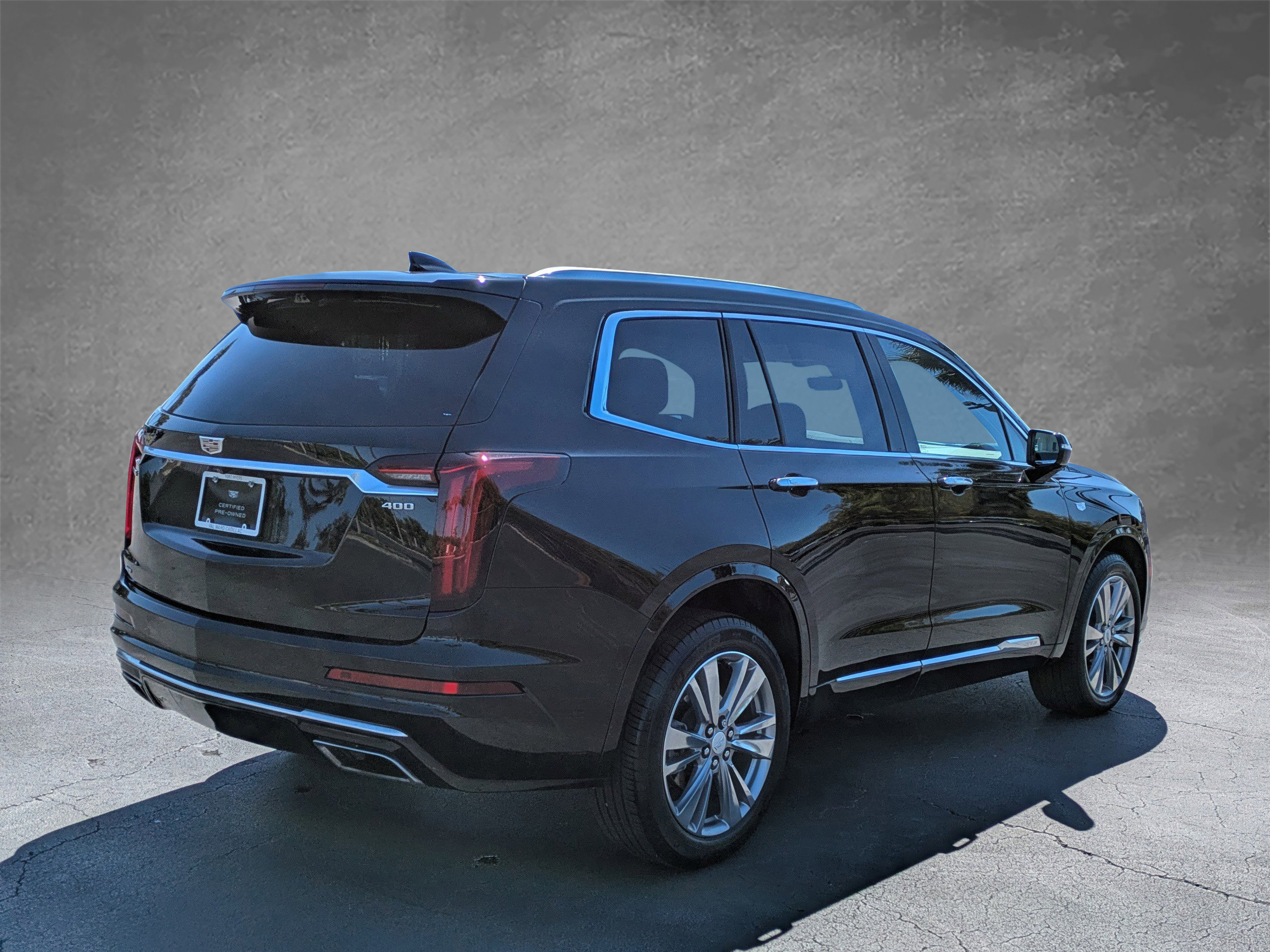 Certified 2024 Cadillac XT6 Premium Luxury w/ Technology Package image 6