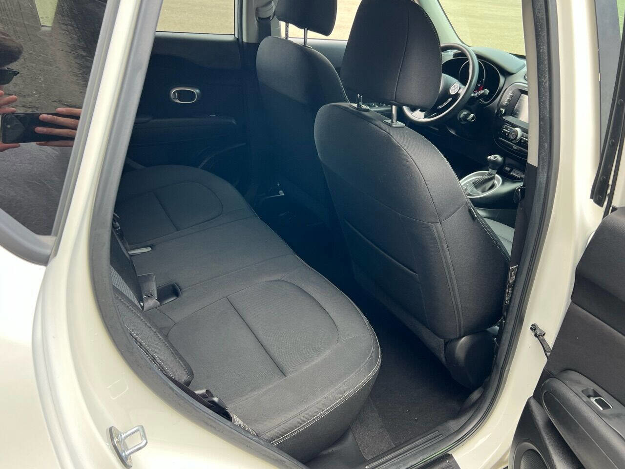 Used 2018 Kia Soul + image 46