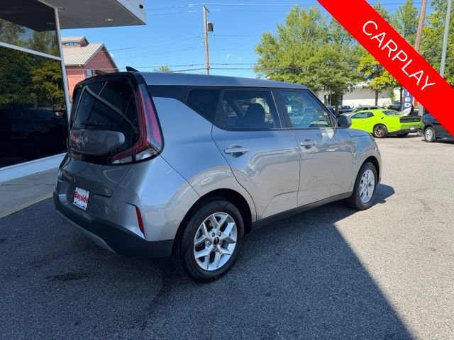 Used 2024 Kia Soul LX w/ Option Group 015 FWD image 14