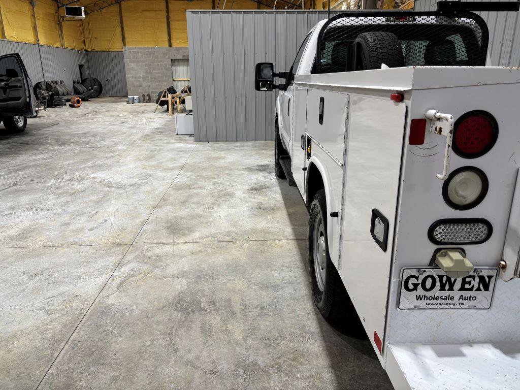 Used 2015 Ford F350 XL image 9