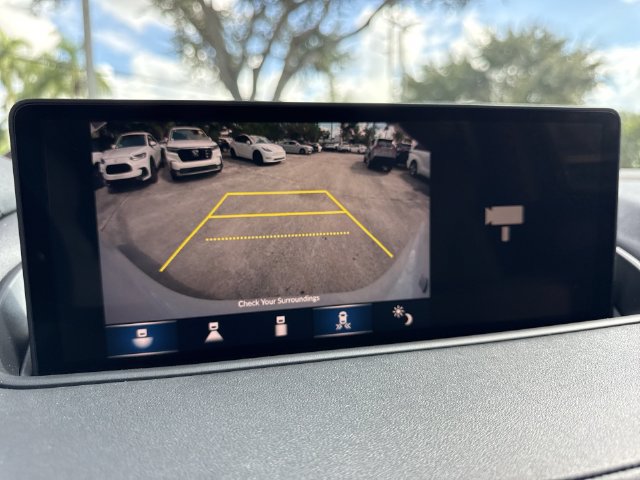 Used 2023 Acura MDX w/ Technology Package FWD image 17