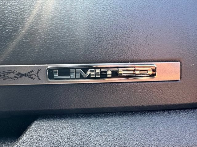 Used 2017 RAM 2500 Limited AWD/4WD image 34