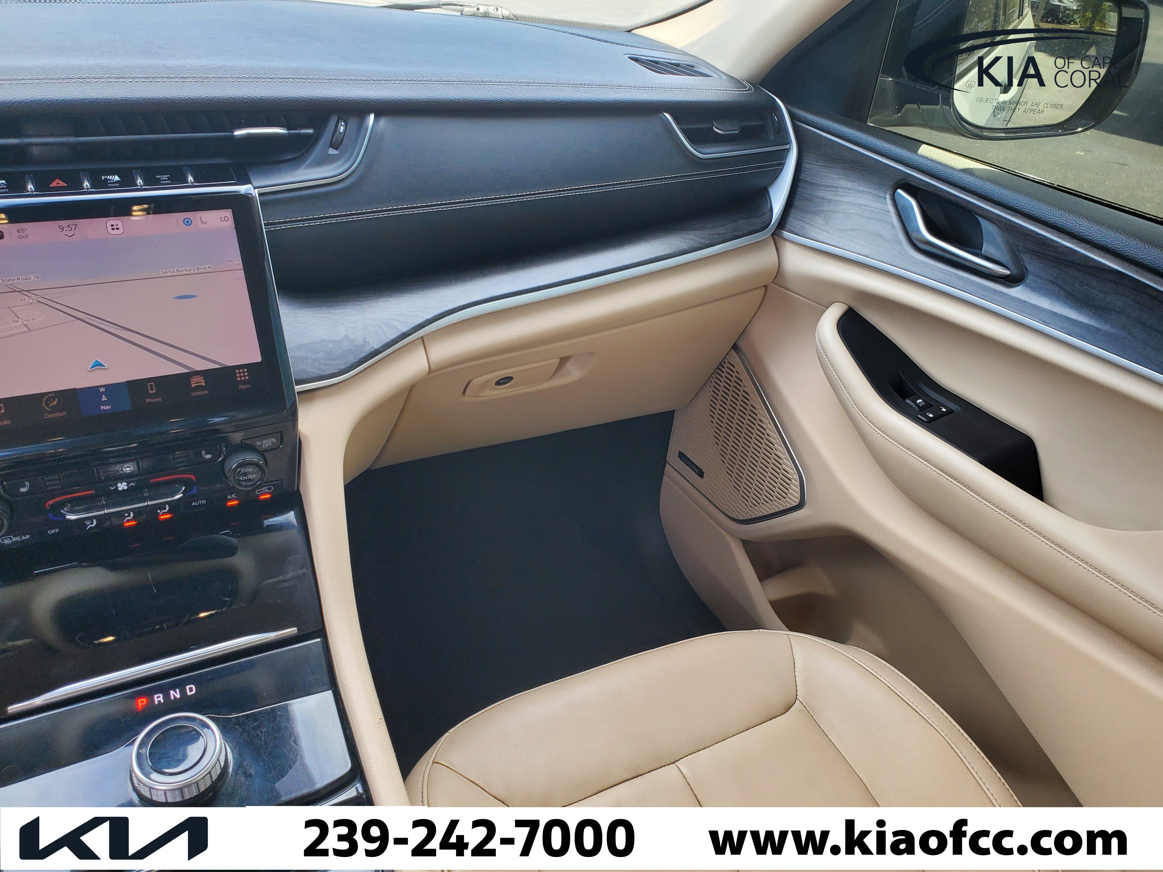 Used 2022 Jeep Grand Cherokee L Limited RWD image 17
