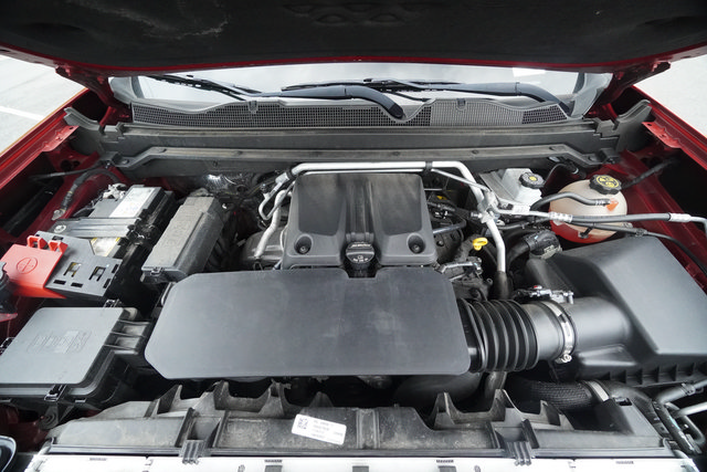 Used 2023 GMC Canyon Denali AWD/4WD image 10