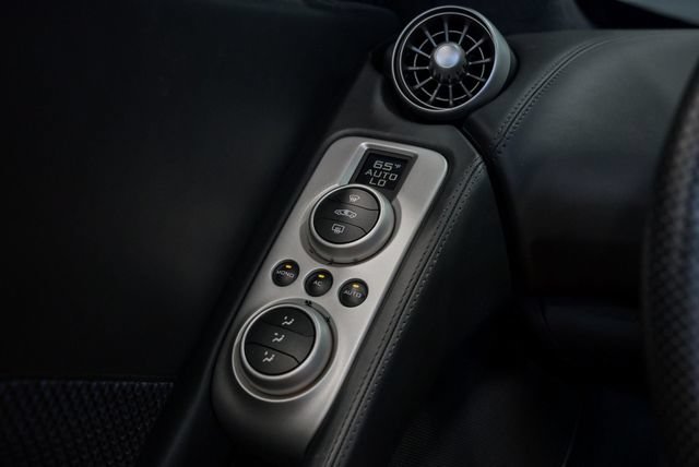 Used 2013 McLaren MP4-12C Spider RWD image 36