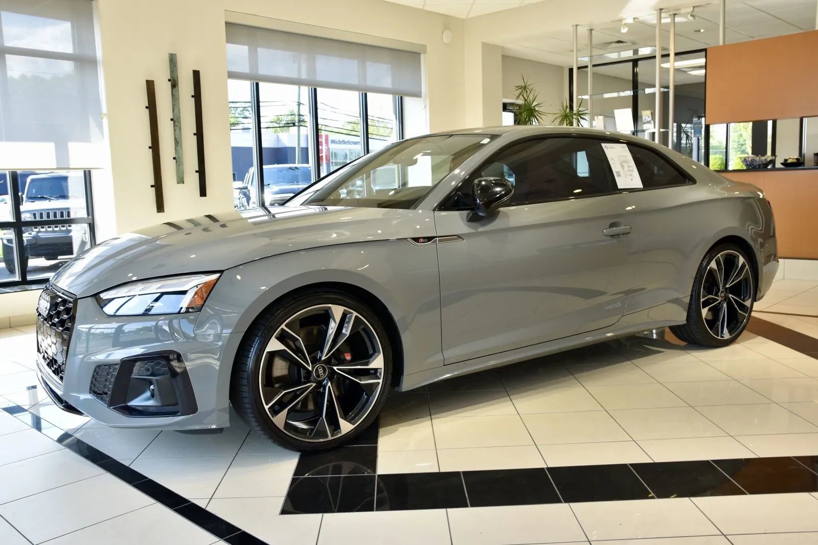 Used 2022 Audi S5 Premium Plus image 3