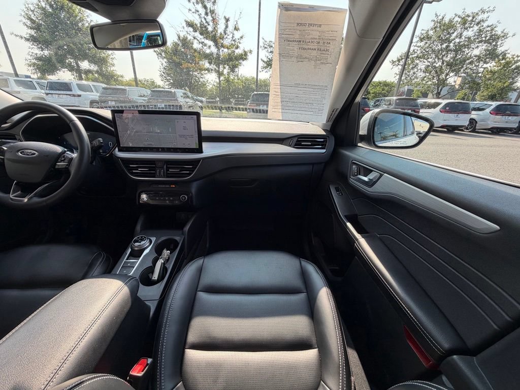 Used 2023 Ford Escape Platinum AWD/4WD image 20