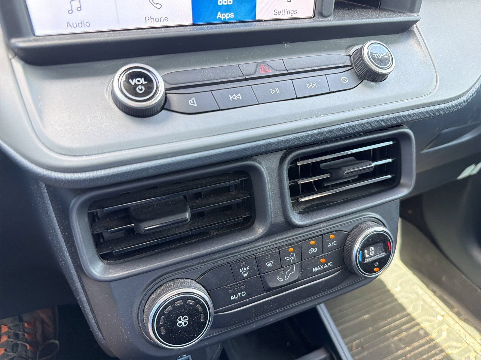 Used 2022 Ford Maverick XL FWD image 28