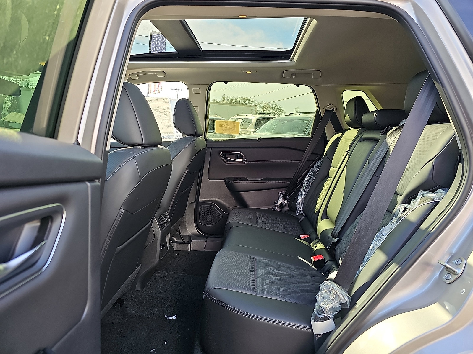 New 2026 Nissan Rogue Platinum AWD/4WD image 6