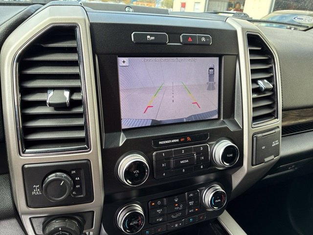 Used 2019 Ford F150 Lariat w/ Equipment Group 502A Luxury AWD/4WD image 25