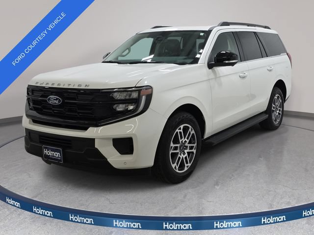 Used 2026 Ford Expedition Active AWD/4WD image 1