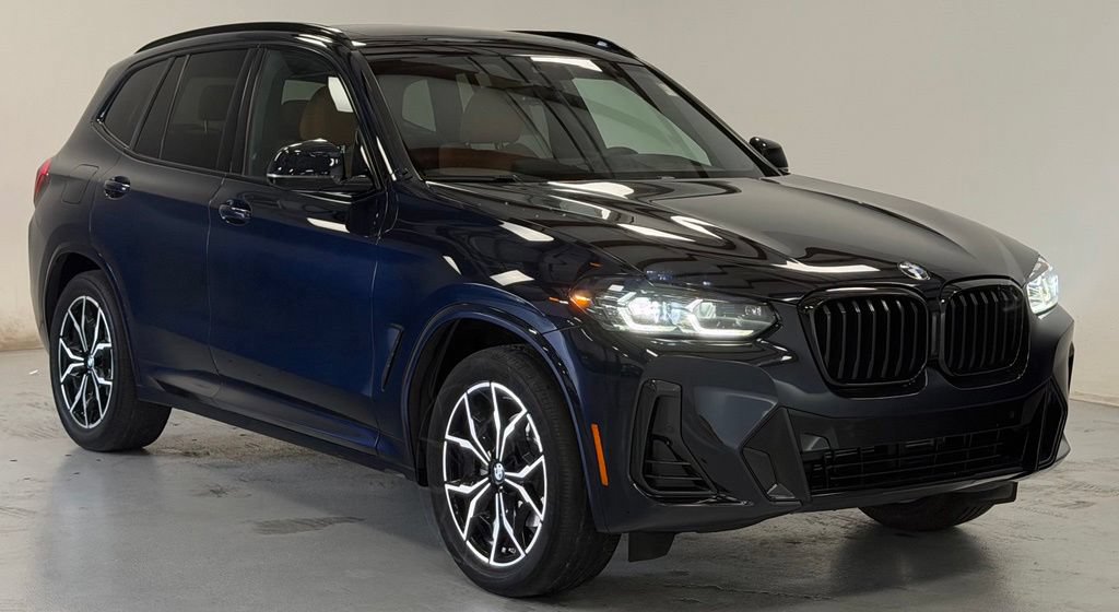 Used 2023 BMW X3 xDrive30i w/ M Sport Package AWD/4WD image 6