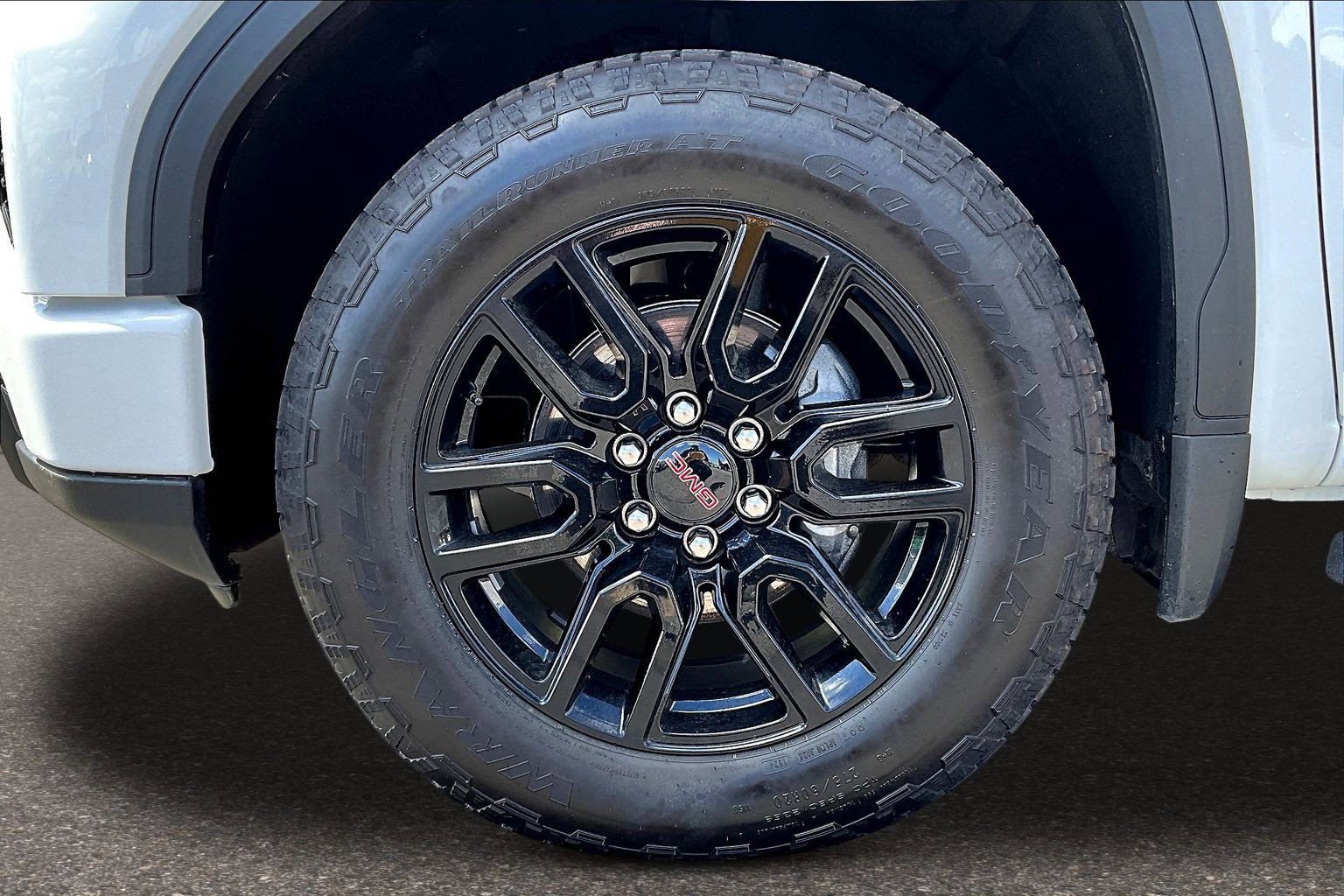 Used 2024 GMC Sierra 1500 Elevation AWD/4WD image 25