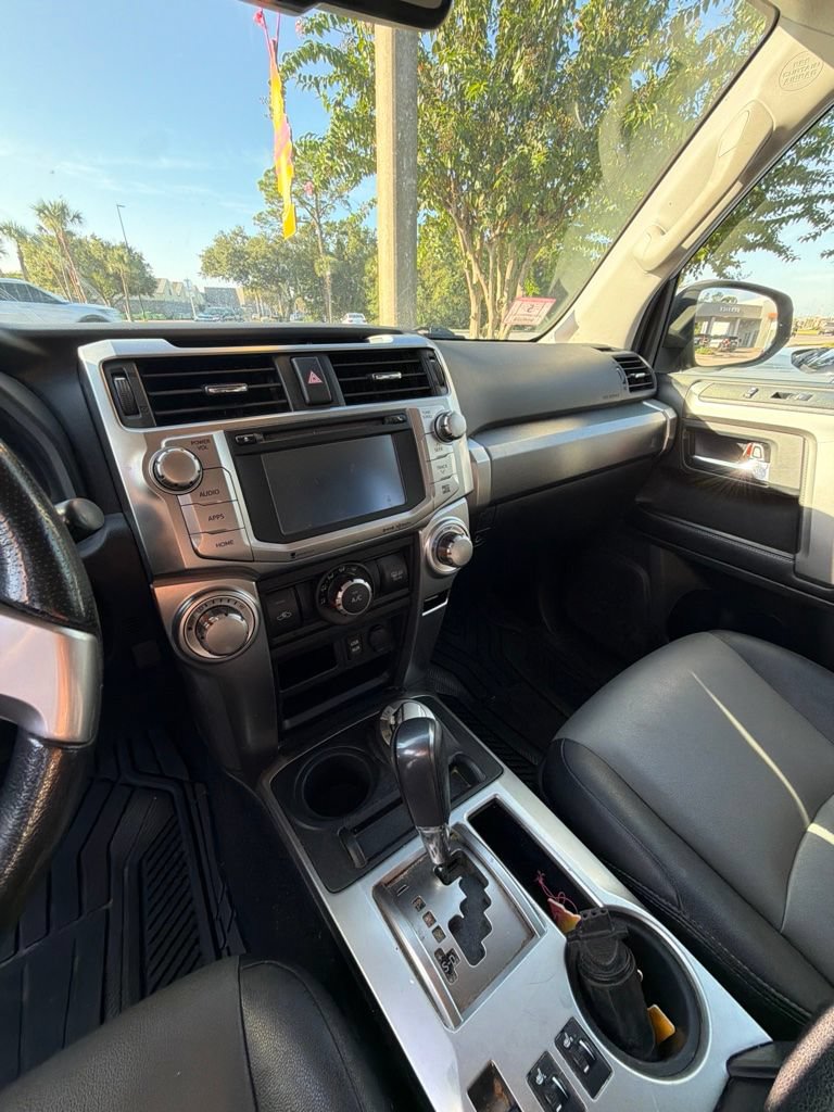Used 2016 Toyota 4Runner SR5 Premium AWD/4WD image 14