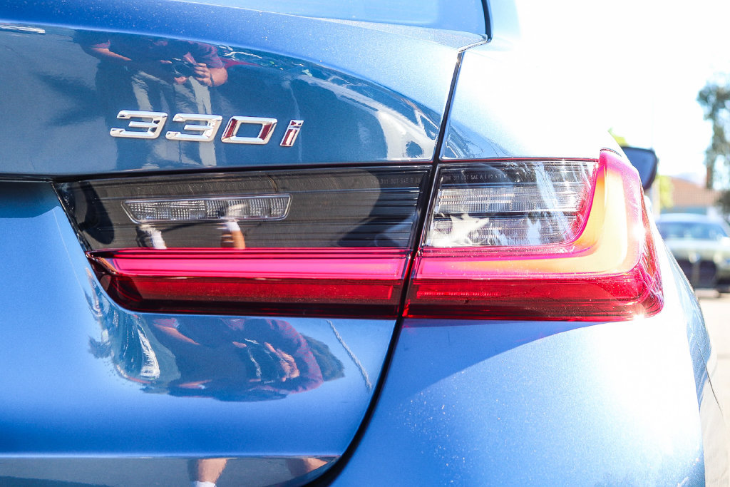 Used 2026 BMW 330i Sedan RWD image 7