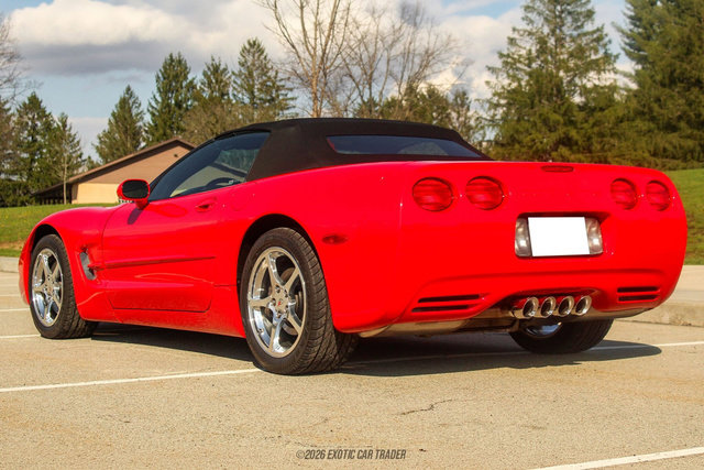 Used 2004 Chevrolet Corvette Convertible w/ Preferred Equipment Group image 17