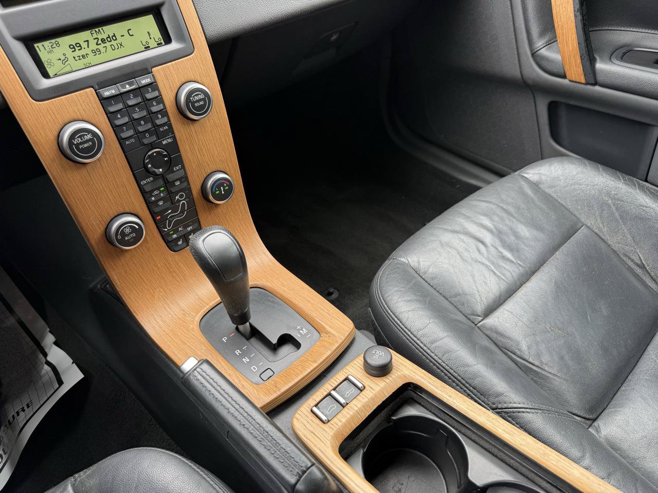Used 2008 Volvo C70 T5 FWD image 16
