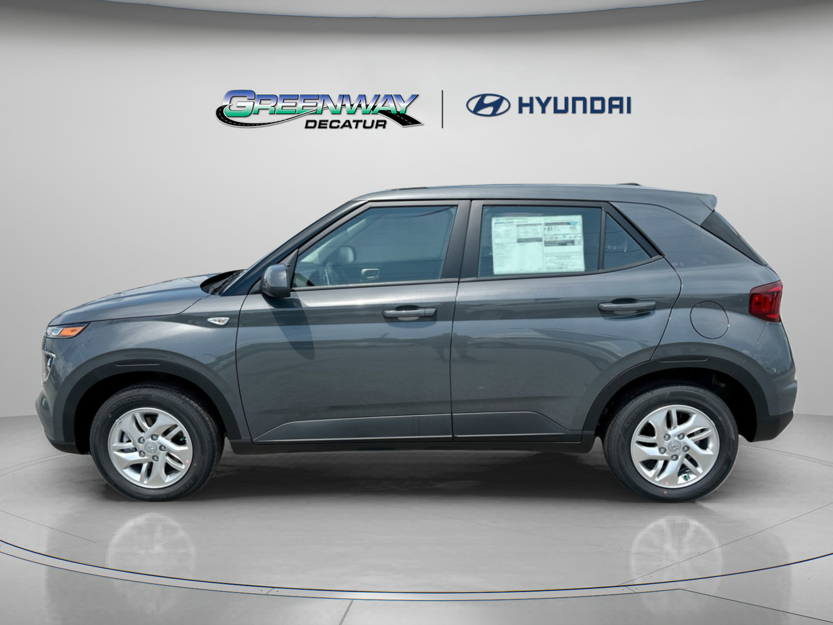 New 2026 Hyundai Venue SE FWD image 5