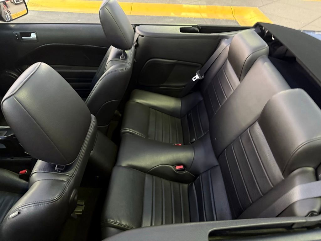 Used 2009 Ford Mustang Shelby GT500 image 9