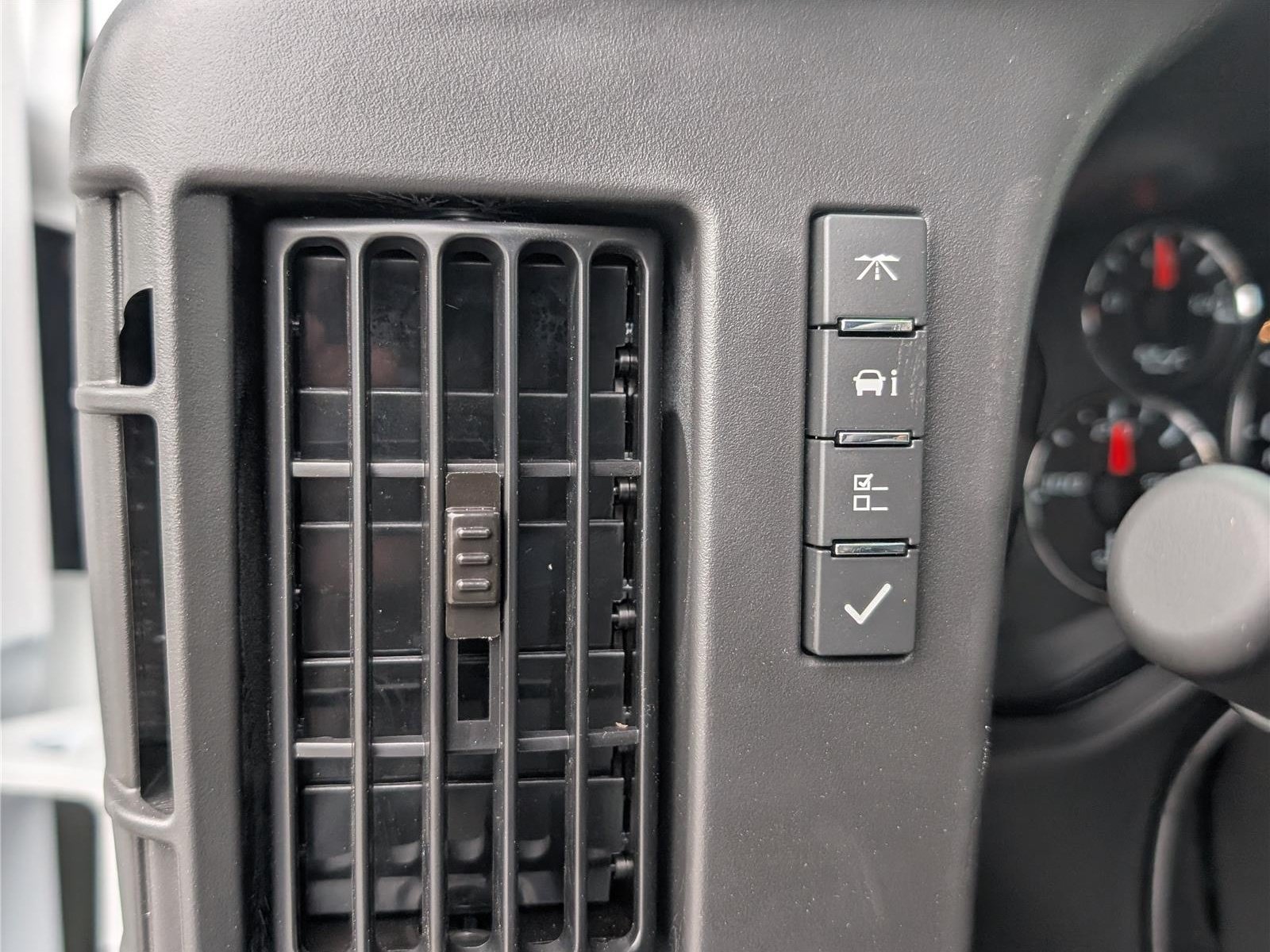 New 2026 Chevrolet Express 3500 RWD image 14
