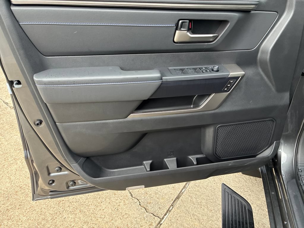 New 2026 Toyota Tundra Platinum AWD/4WD image 14