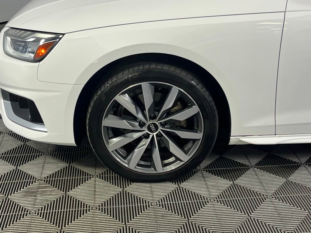 Used 2023 Audi A4 2.0T Premium w/ 18" Wheel Package image 10