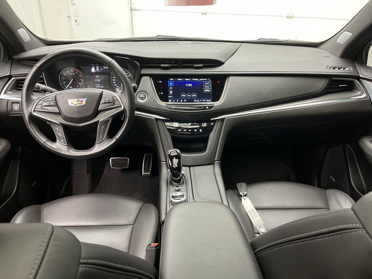 Used 2024 Cadillac XT5 Sportv w/ LPO, Floor Liner Package AWD/4WD image 4