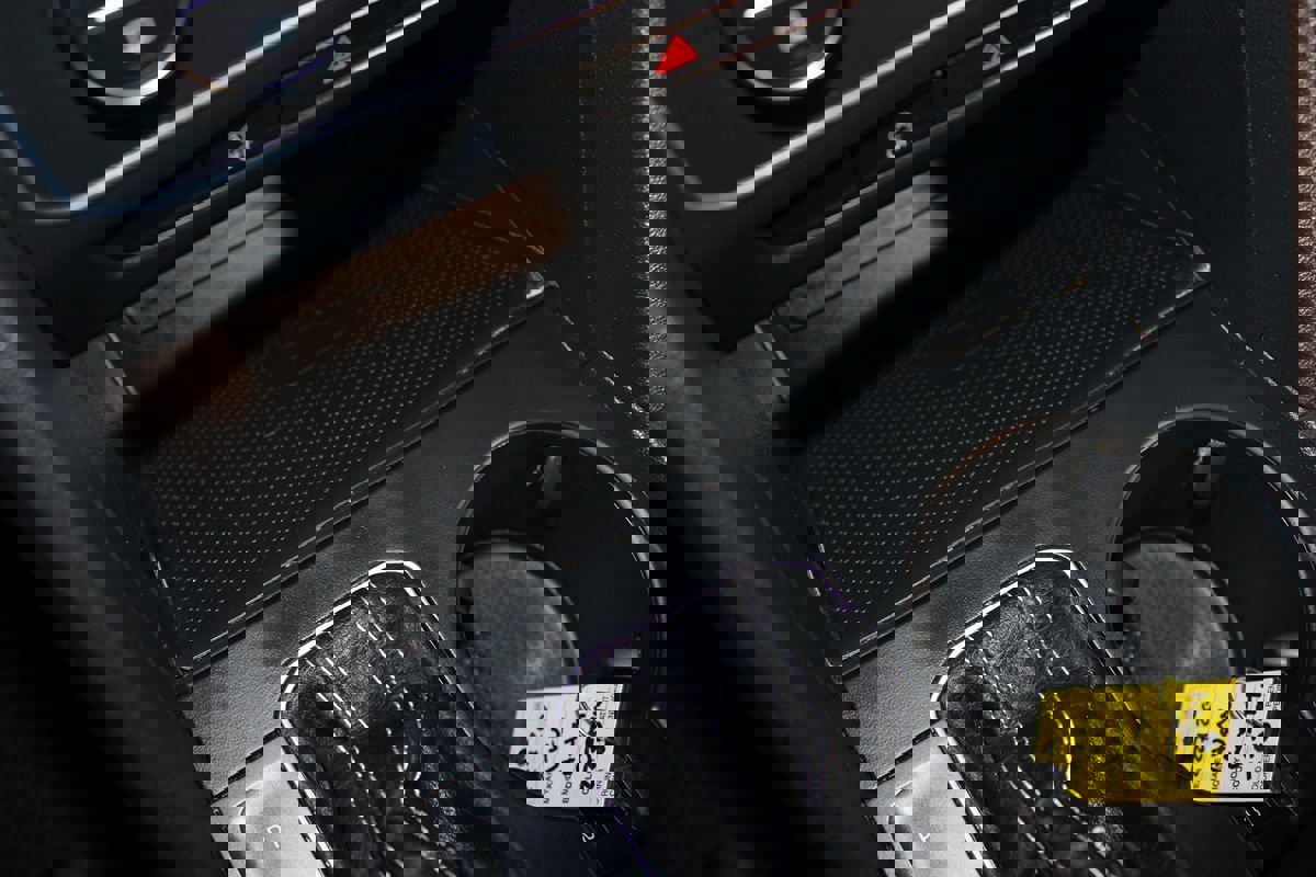 Used 2021 Volkswagen Atlas Cross Sport SE w/ Panoramic Sunroof Package image 20