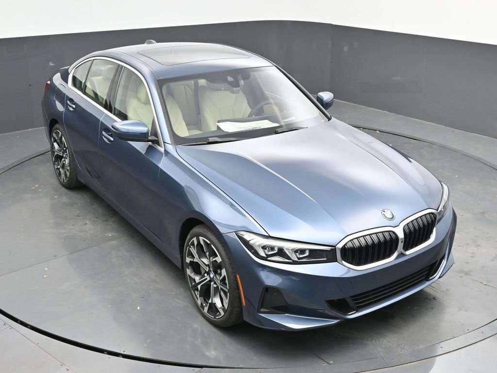 Certified 2025 BMW 330i Sedan w/ Premium Package image 38
