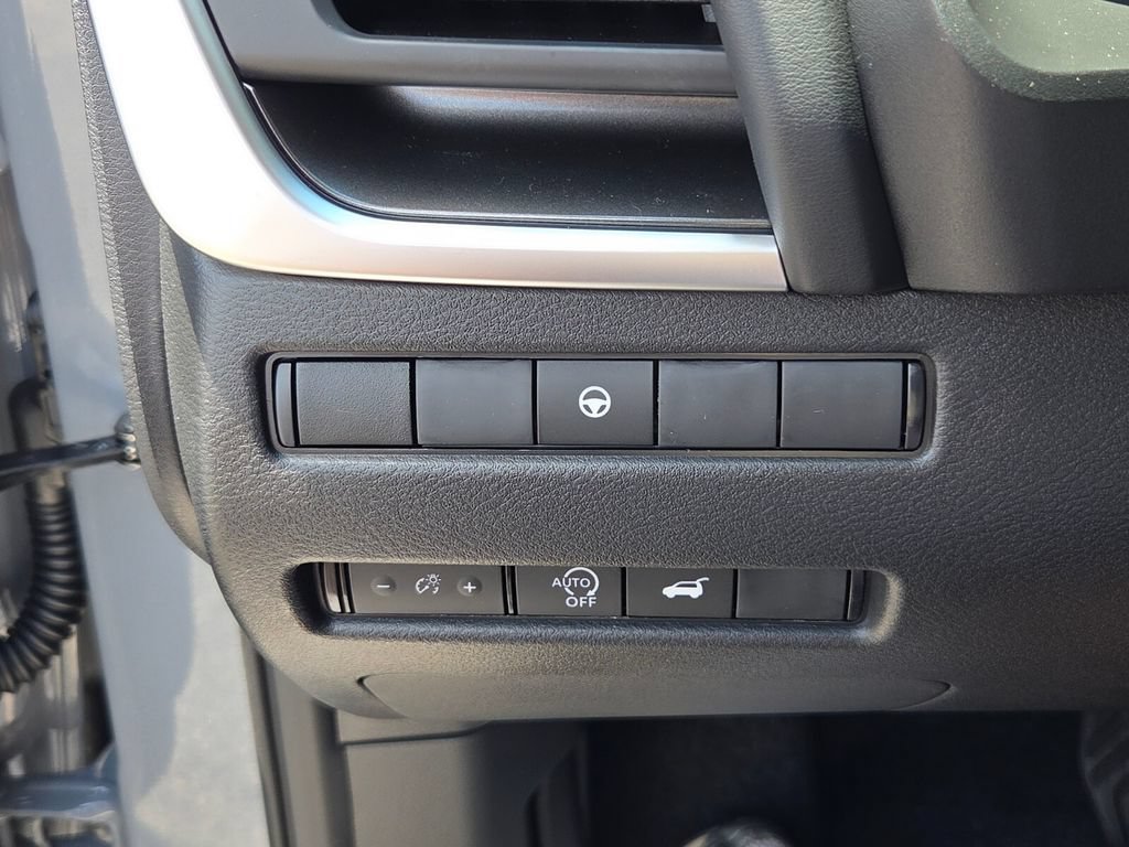 New 2026 Nissan Rogue Dark Armor FWD image 25