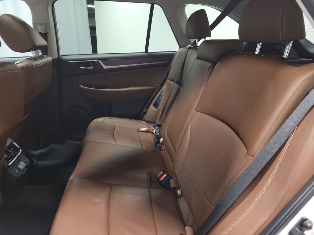 Used 2019 Subaru Outback 2.5i Touring image 23