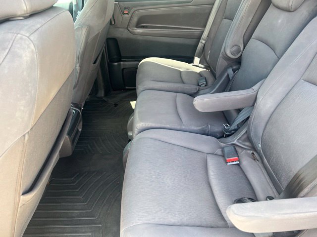 Used 2022 Honda Odyssey EX image 12