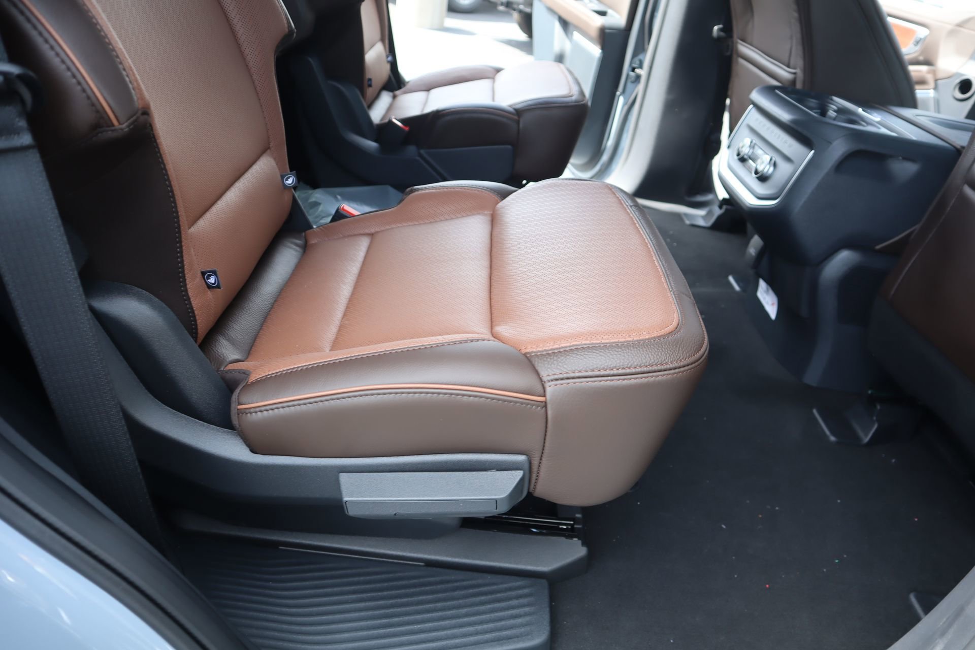 New 2026 Ford Expedition King Ranch image 15