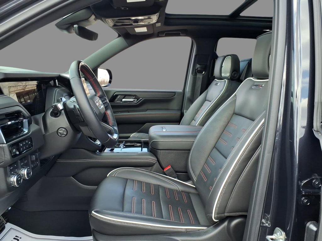Used 2025 GMC Yukon AT4 Ultimate w/ LPO, Floor Liner Package image 3