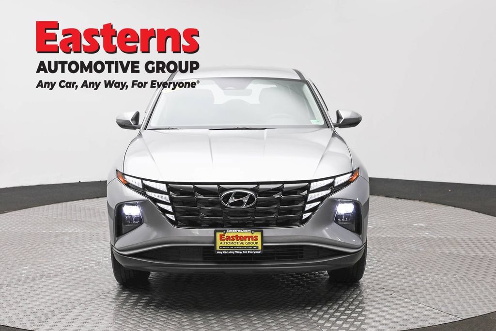 Used 2024 Hyundai Tucson SE AWD/4WD image 2