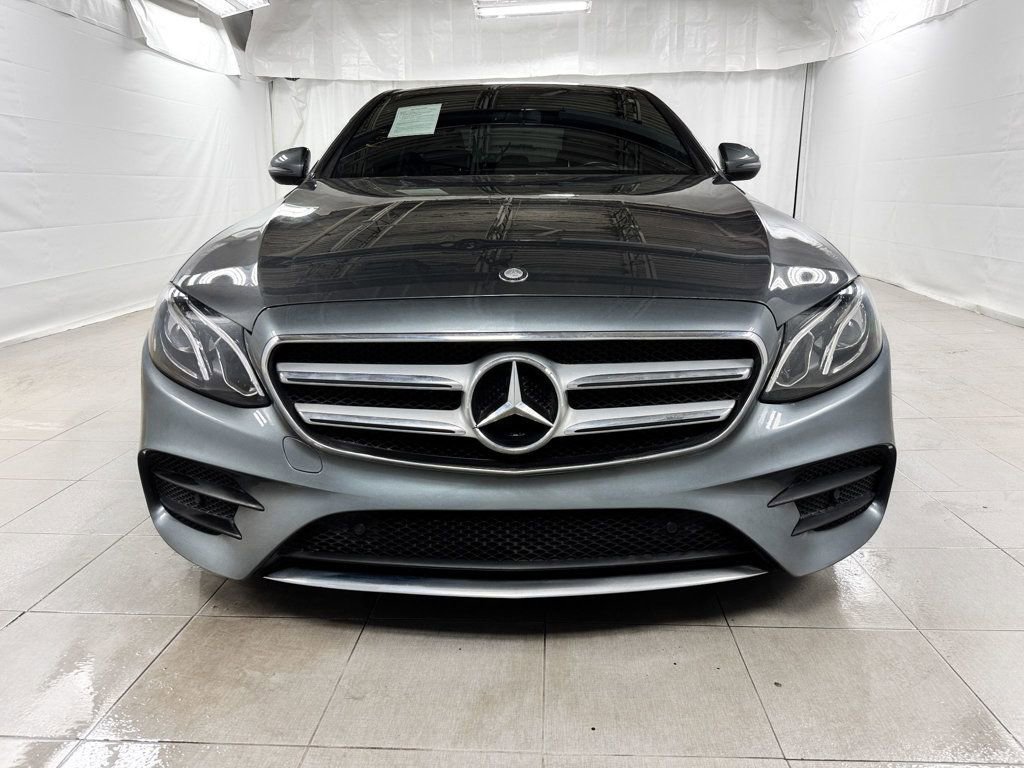 Used 2017 Mercedes-Benz E 300 4MATIC image 2