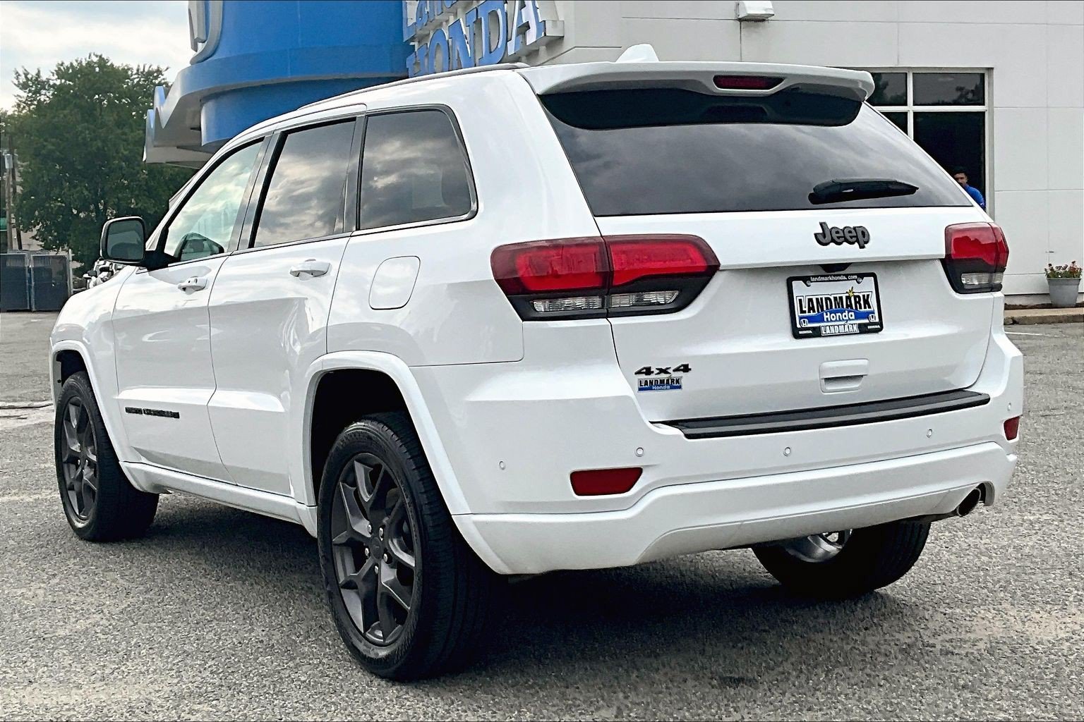 Used 2021 Jeep Grand Cherokee Limited w/ Quick Order Package 28K 80th AWD/4WD image 12