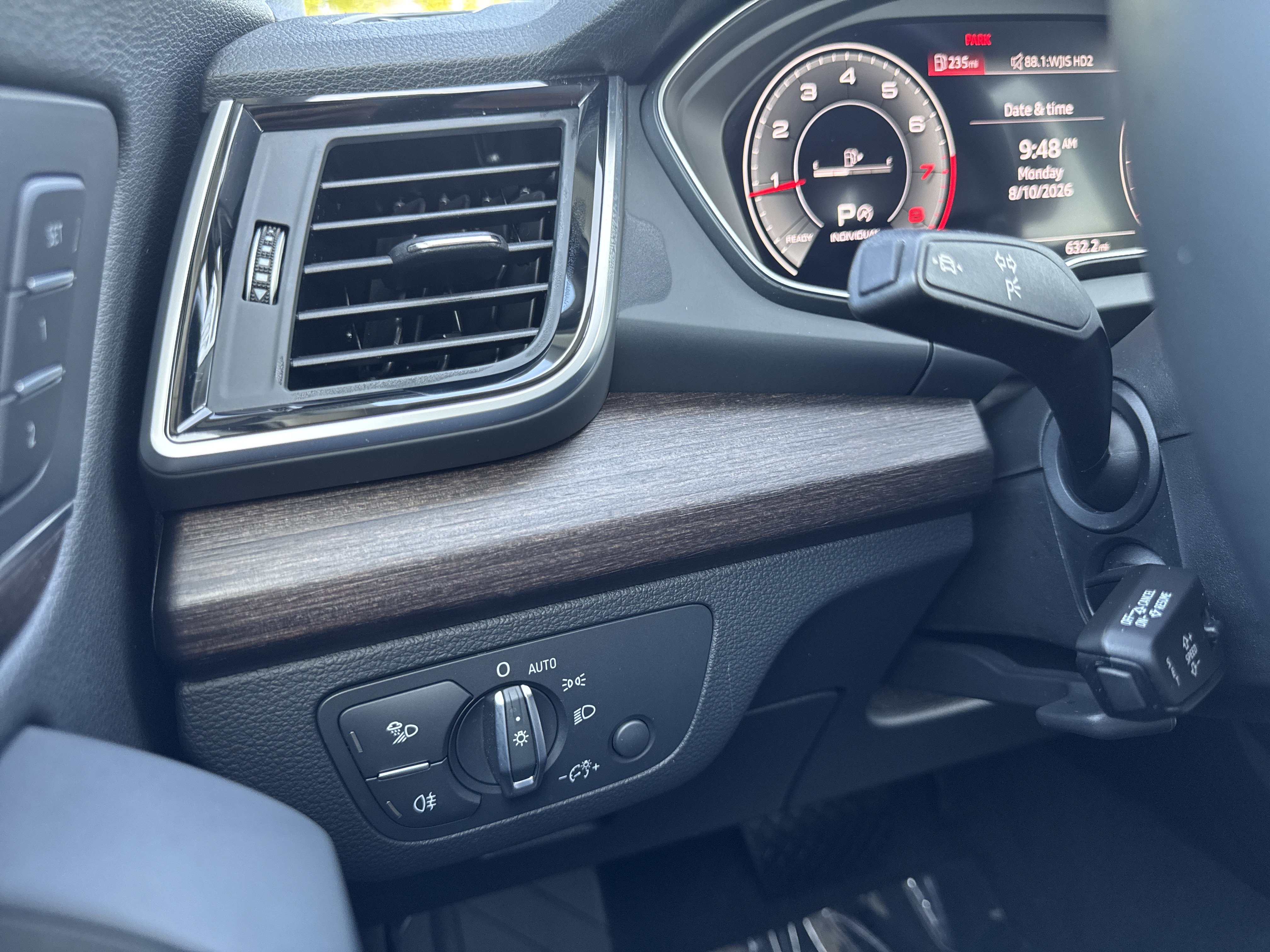 Certified 2023 Audi Q5 2.0T Premium Plus w/ Premium Plus Package AWD/4WD image 30