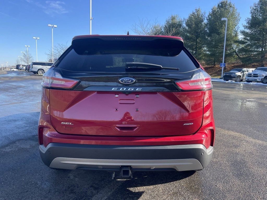 Used 2022 Ford Edge SEL w/ Convenience Package image 4