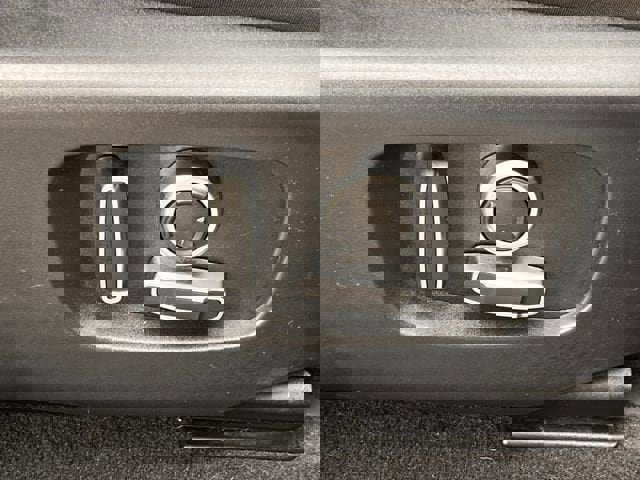 Used 2022 Land Rover Range Rover Evoque R-Dynamic S image 26